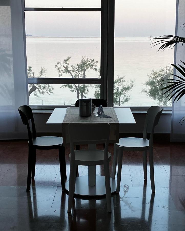 Park Hotel Mar Grande ตารันโต ภายนอก รูปภาพ
